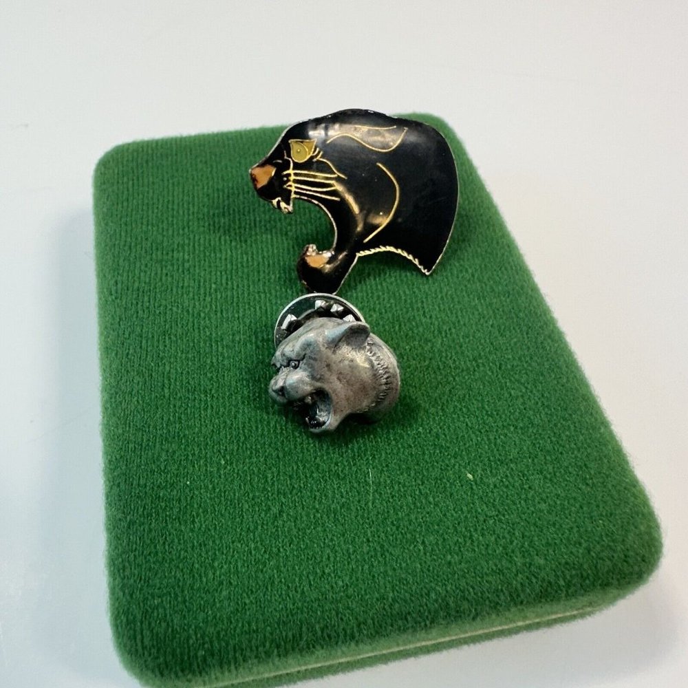 Vintage Womens Lot of 2 Jaguar Brooch Animal PIns